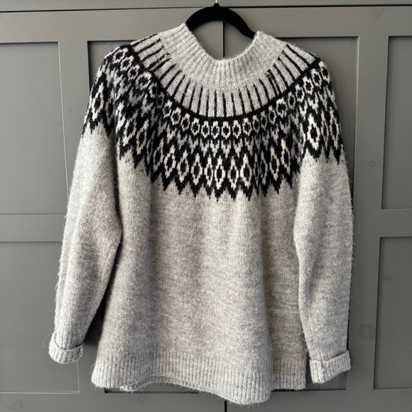 Women’s Treasure & Bond Fair Isle Sweater - Picture 3 of 9